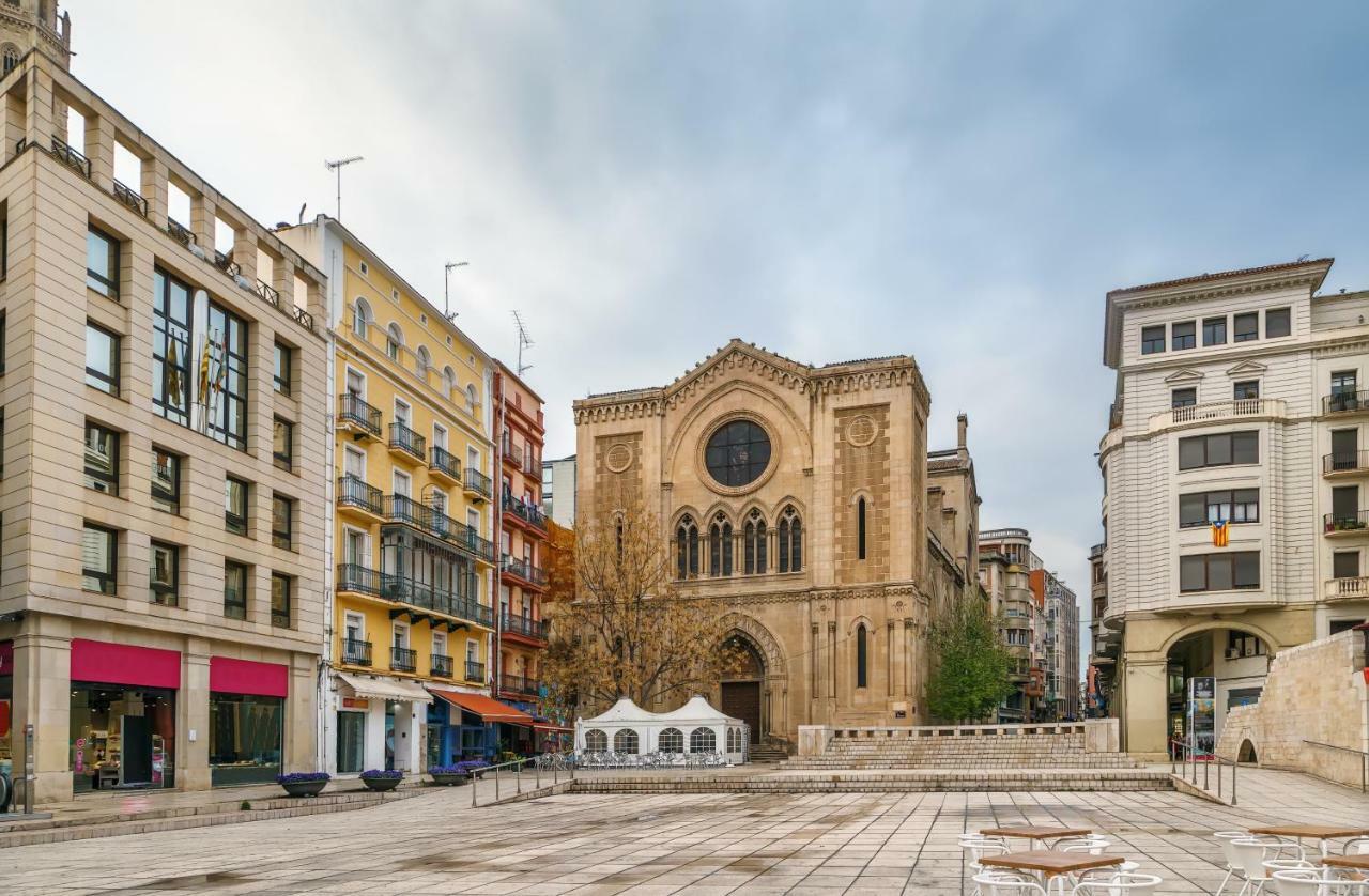 Hotel Ibis Styles Lleida Torrefarrera エクステリア 写真